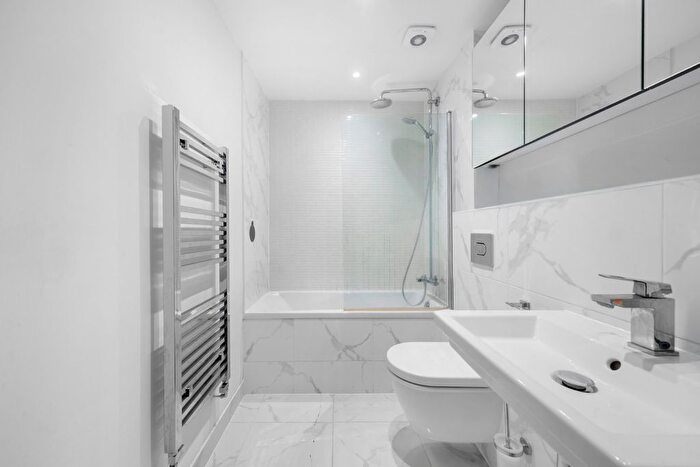 1 Bedroom Flat To Rent In Grange Road, Bermondsey, SE1