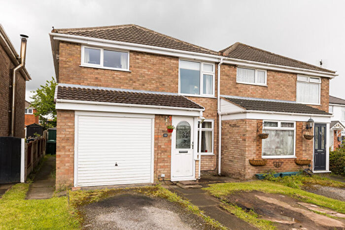 3 Bedroom Semi-Detached House For Sale In Old Hall Lane, Elton, CH2