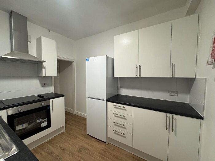 3 Bedroom House To Rent In Gordon Street, Kettering, NN16