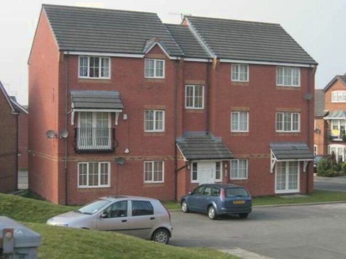 2 Bedroom Flat To Rent In Lockfields View, Liverpool, L3