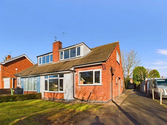 3 Bedroom Semi-Detached House To Rent In Cowdray Close, Loughborough, LE11