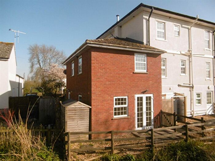 2 Bedroom Detached House To Rent In Shepherds Patch, Slimbridge, Gloucester, GL2