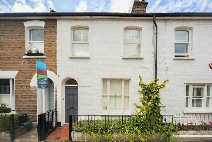 2 Bedroom Terraced House To Rent In Ashley Road, Richmond, TW9