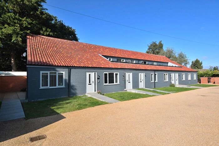 2 Bedroom Apartment For Sale In Ryston End, Downham Market, PE38