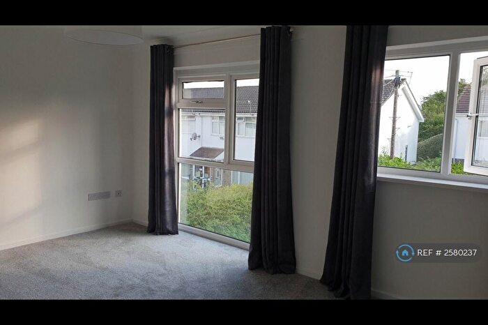 2 Bedroom Flat To Rent In Blandon Way, Cardiff, CF14