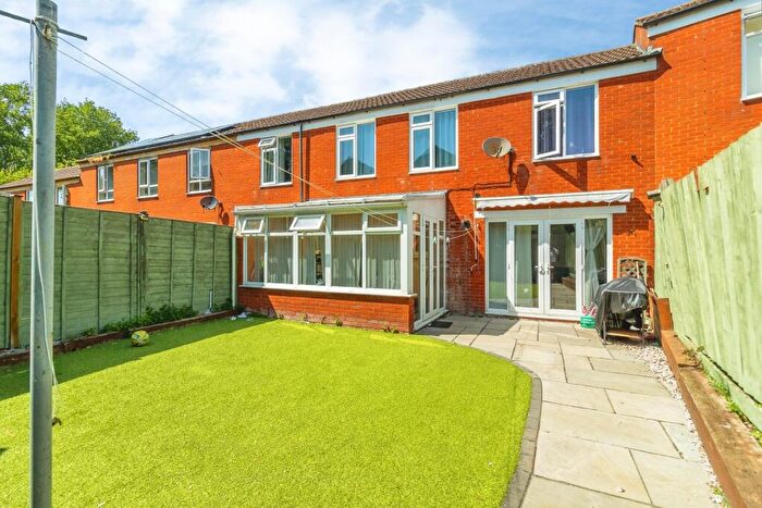 3 Bedroom Terraced House For Sale In Hartley, Great Linford, Milton Keynes, Buckinghamshire, MK14