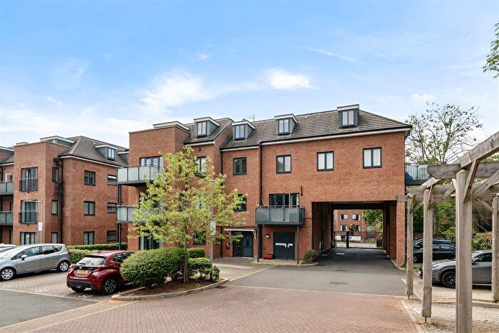 1 Bedroom Flat For Sale In Maven Court, Sudbury Hill, HA1