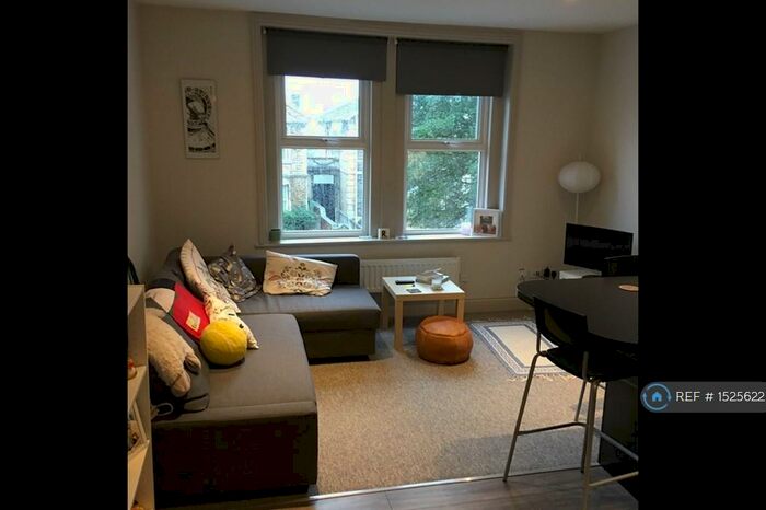 1 Bedroom Flat To Rent In Newbridge Road, Bath, BA1