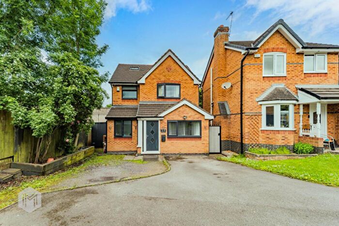 4 Bedroom Detached House For Sale In Inglewood Close, Bury, BL9
