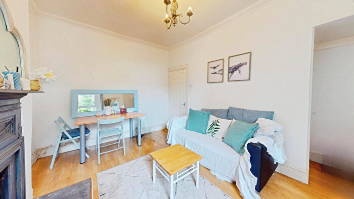 2 Bedroom Terraced House To Rent In Cyfarthfa Street, Cardiff, CF24