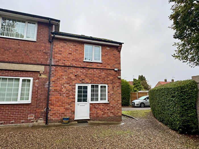 2 Bedroom End Of Terrace House For Sale In Molescroft Mews, Beverley, HU17