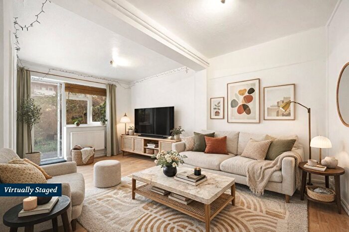 1 Bedroom Flat For Sale In Broadhurst Gardens, South Hampstead, NW6
