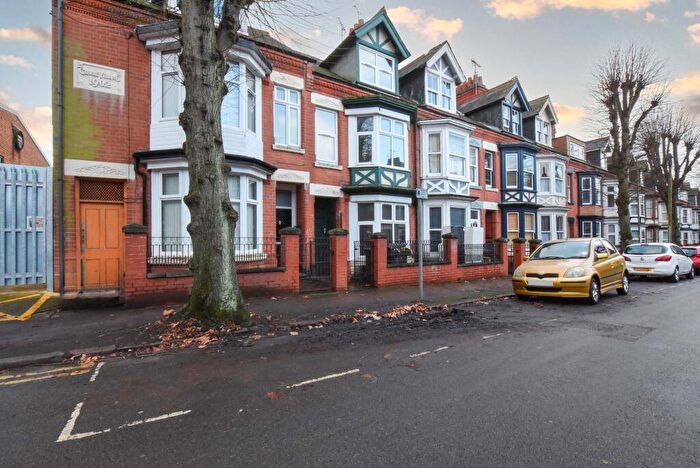2 Bedroom Flat To Rent In Brazil Street, City Centre, Leicester, LE2