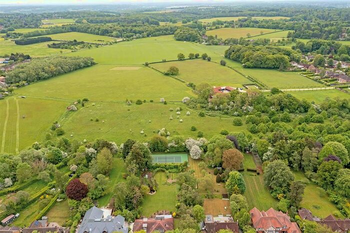 Land For Sale In Long Walk, Chalfont St. Giles, HP8