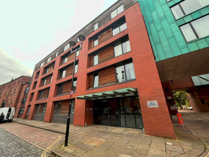 1 Bedroom Duplex To Rent In The Chandlers, Leeds, West Yorkshire, LS2