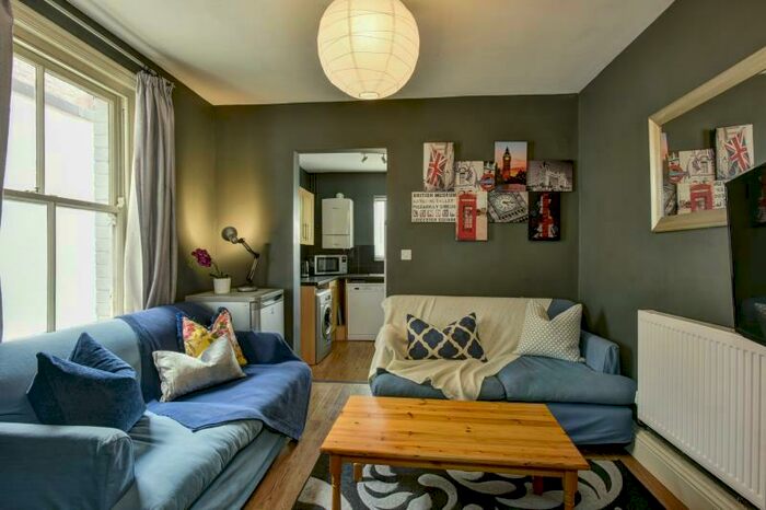 7 Bedroom Terraced House To Rent In Archibald Road, Exeter, EX1