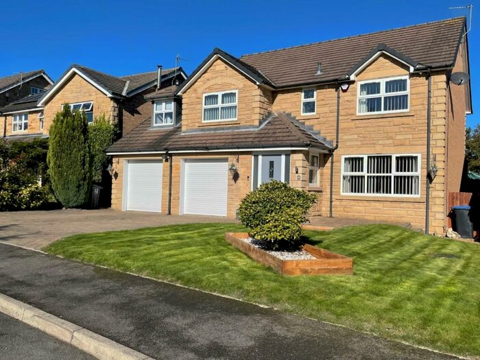 4 Bedroom Detached House For Sale In The Paddock, Waterhouses, Durham, DH7