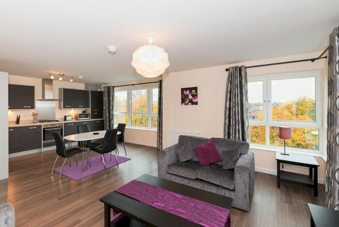 2 Bedroom Flat To Rent In Burnside Road, Dyce, Aberdeen, AB21