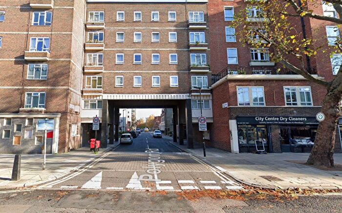 2 Bedroom Flat To Rent In Polygon Road, London, NW1