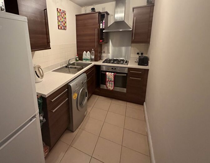 2 Bedroom Flat To Rent In Stubley Drive, Dronfield Woodhouse, S18