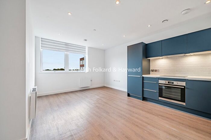 2 Bedroom Property To Rent In Beckenham Road, Beckenham, BR3