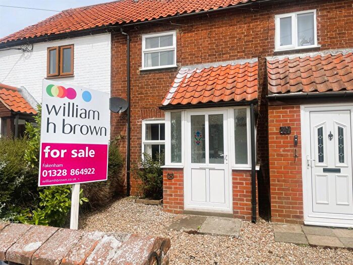 2 Bedroom Character Property For Sale In The Street, Sculthorpe, Fakenham, NR21