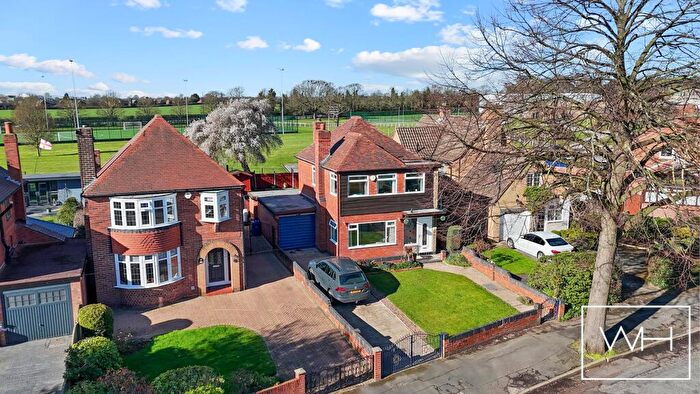 4 Bedroom Detached House For Sale In Stonehill Rise, Scawthorpe, Doncaster, DN5