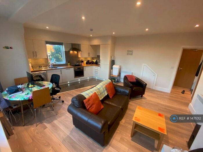 1 Bedroom Flat To Rent In Welburn Drive, Leeds, LS16