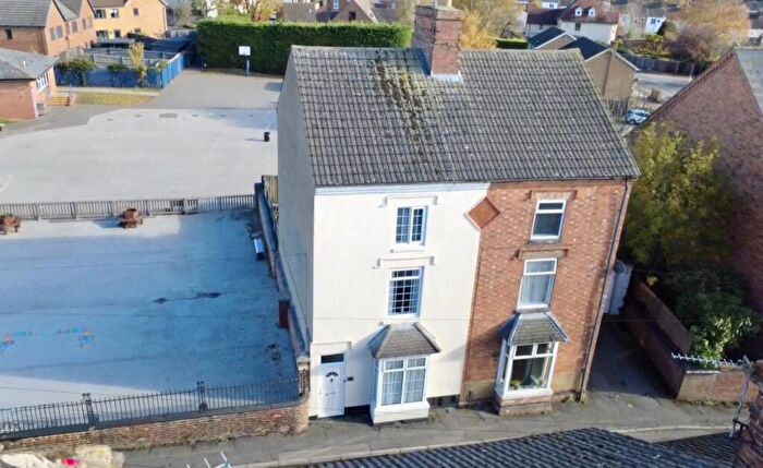 4 Bedroom Semi-Detached House For Sale In Gladstone Street, Rothwell, Kettering, NN14