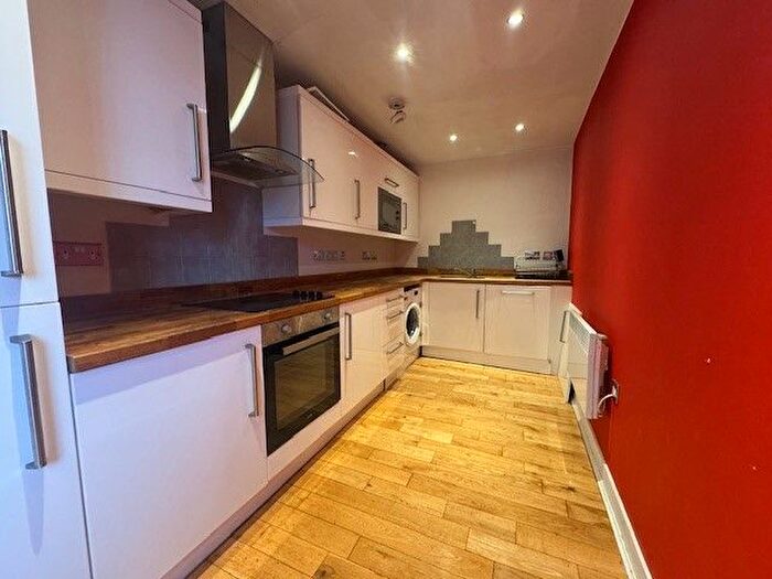 3 Bedroom Flat To Rent In Wimbledon Street, Leicester, LE1
