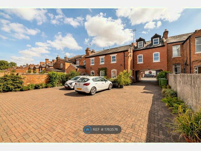 1 Bedroom Flat To Rent In Leam Terrace, Leamington Spa, CV31