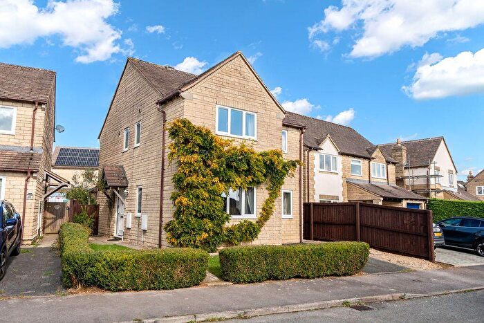 4 Bedroom Detached House For Sale In Stonecote Ridge, Bussage, Stroud, GL6