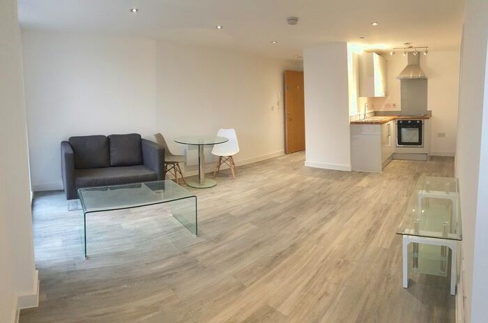 2 Bedroom Flat To Rent In Sherwood Street, Fallowfield, Manchester, M14