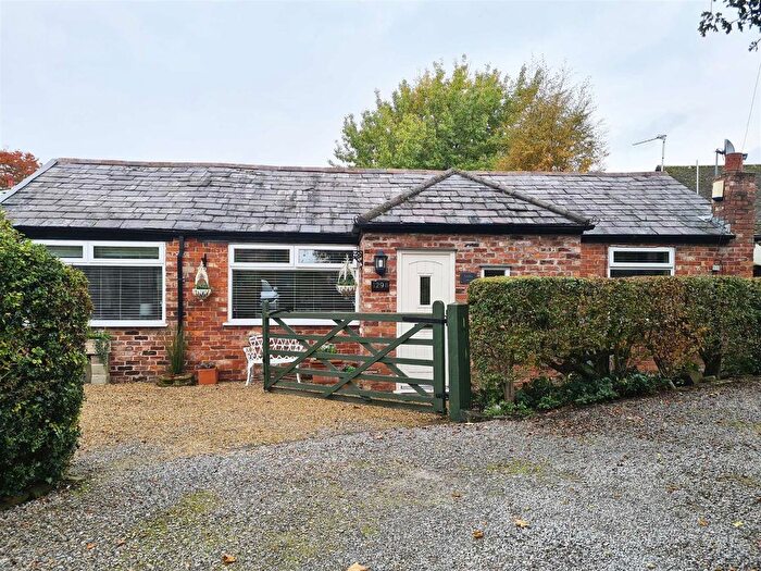 2 Bedroom Bungalow To Rent In Gravel Lane, Wilmslow, SK9