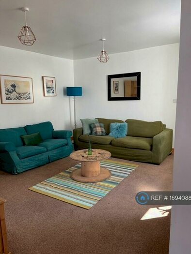 2 Bedroom Flat To Rent In Braunton, Braunton, EX33