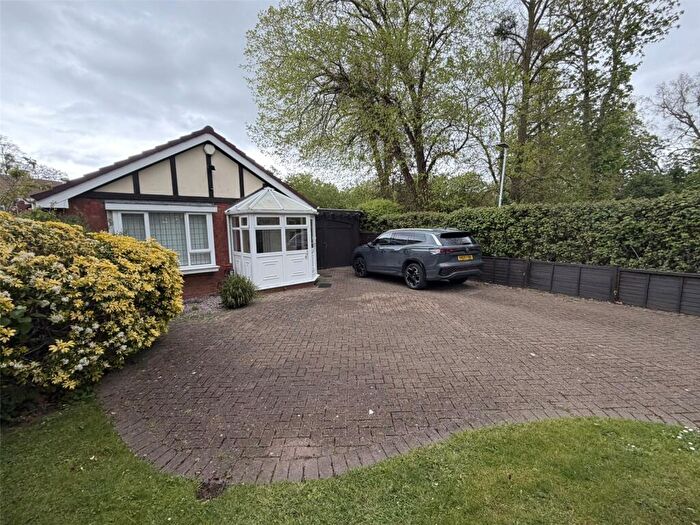 2 Bedroom Bungalow To Rent In Belfry Close, Barnwood, Gloucester, GL4