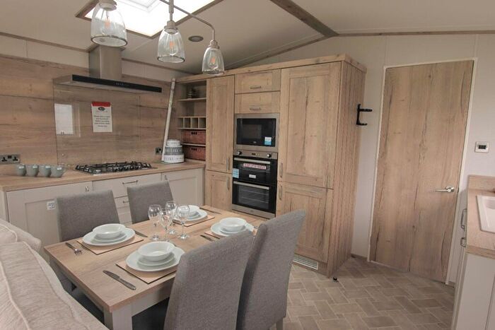 3 Bedroom Caravan For Sale In Abi Ambleside, Manor Park Caravan Site, Hunstanton, PE36