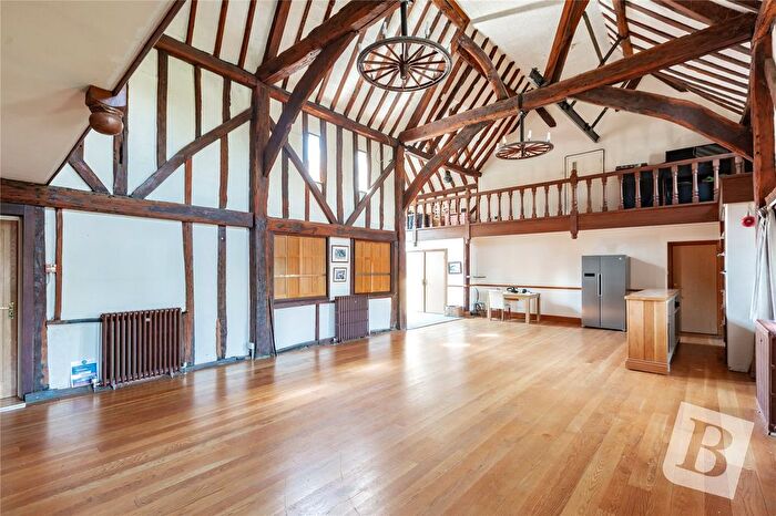 5 Bedroom Detached House For Sale In Doddinghurst Road, Doddinghurst, Brentwood, Essex, CM15