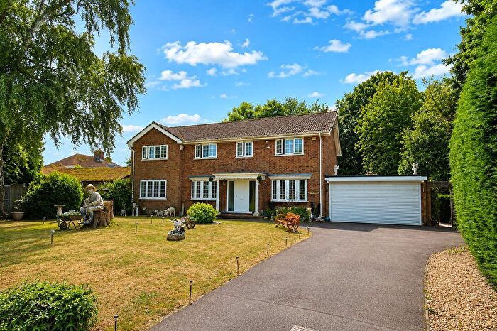 4 Bedroom Detached House For Sale In Cranford Road, Tonbridge, TN10