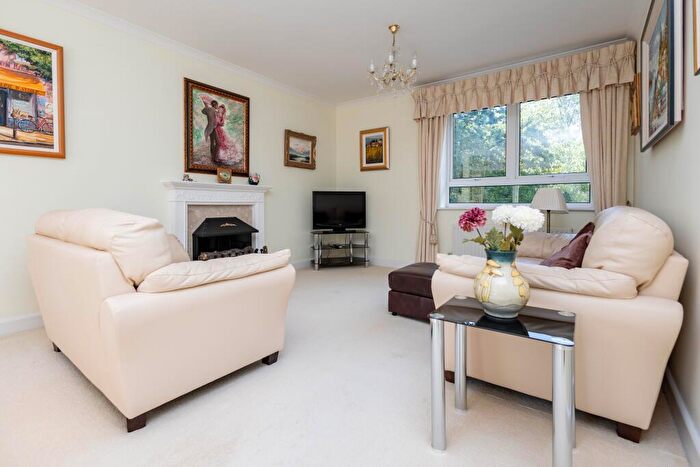 2 Bedroom Apartment To Rent In Haven Road, , Poole, BH13