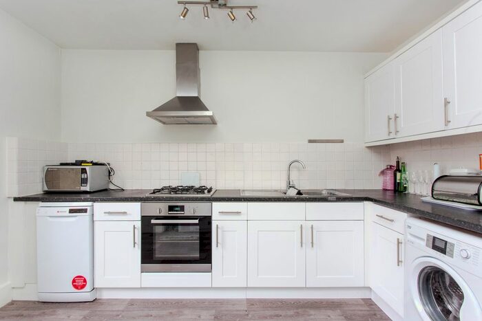 1 Bedroom Flat To Rent In Haven Green, London, W5