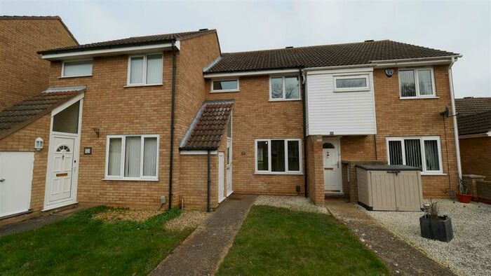 3 Bedroom Terraced House To Rent In Orwell Close, St Ives, PE27
