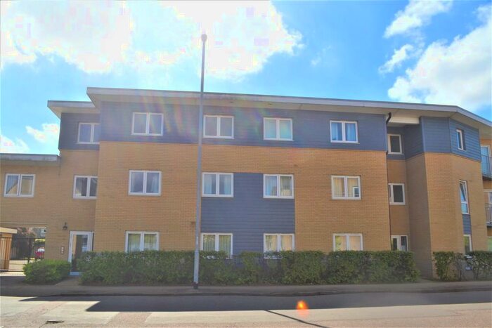 2 Bedroom Apartment To Rent In Wesley Court, Scotland Road, CB4