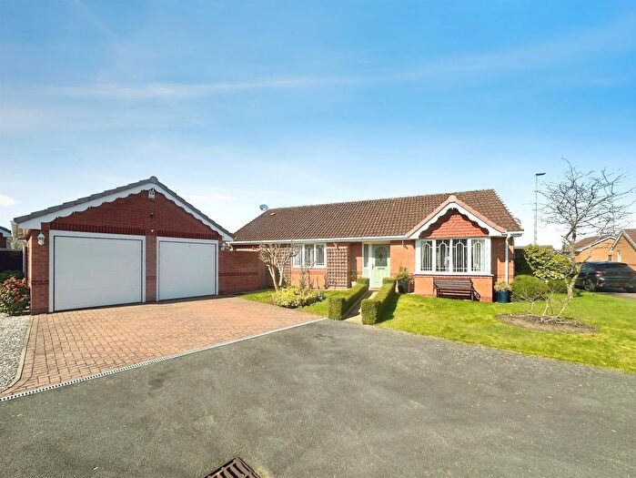 3 Bedroom Detached Bungalow For Sale In Partridge Close, Rainworth, Mansfield, NG21