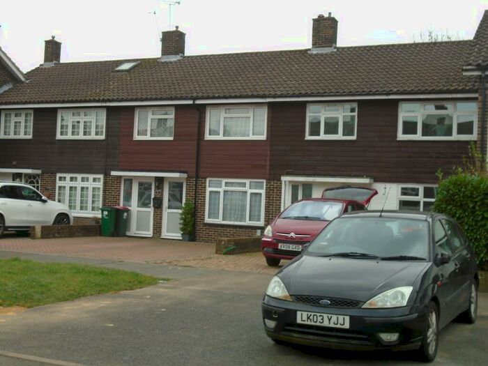 3 Bedroom Terraced House To Rent In Boswell Road, Crawley, RH10