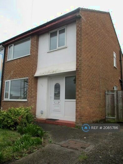 3 Bedroom Semi-Detached House To Rent In Pensby Road, Heswall, Wirral, CH61