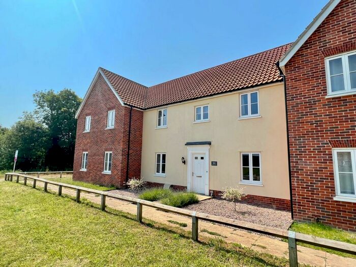 3 Bedroom Terraced House To Rent In Morello Chase, Soham, CB7