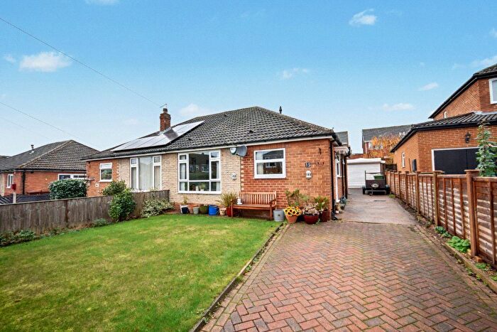 2 Bedroom Bungalow For Sale In Furness Avenue, Wrenthorpe, Wakefield, West Yorkshire, WF2
