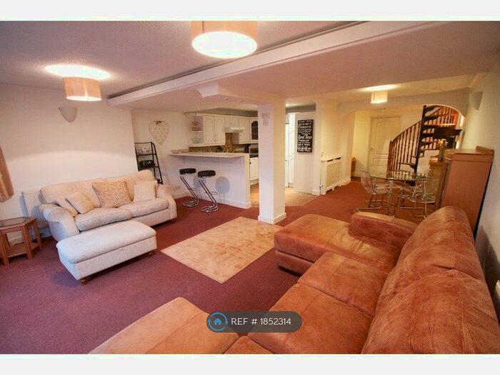 3 Bedroom Terraced House To Rent In Wensleydale, Hemel Hempstead, HP2