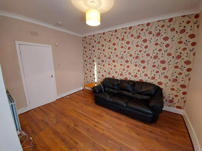 1 Bedroom Flat To Rent In Skene Square, Aberdeen, AB25